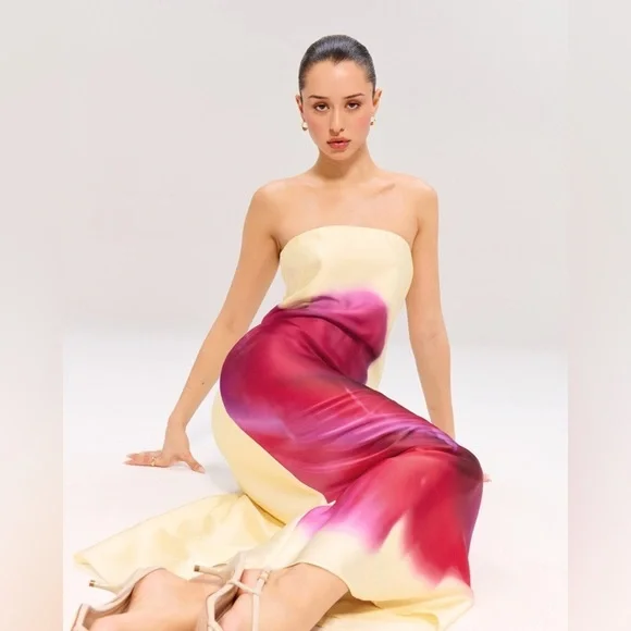 Abercrombie & Fitch Strapless Dress with Red and Purple Floral - Picture 2 of 4